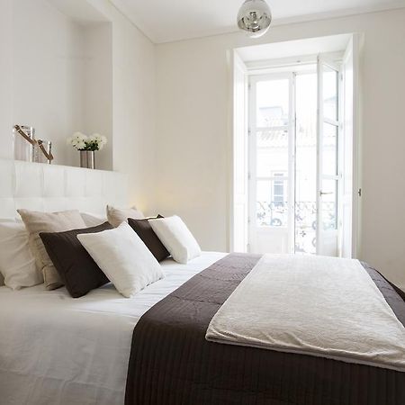 Joivy Downtown Blue Apartments Lisbon Bagian luar foto